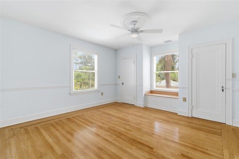 Villa ou maison à louer à Saint Petersburg, Floride: 4 chambres, 271.27 m2 № 2117906 - photo 19