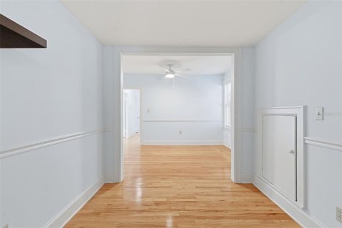 Villa ou maison à louer à Saint Petersburg, Floride: 4 chambres, 271.27 m2 № 2117906 - photo 21