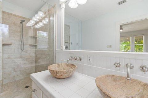 Villa ou maison à louer à Saint Petersburg, Floride: 4 chambres, 271.27 m2 № 2117906 - photo 17
