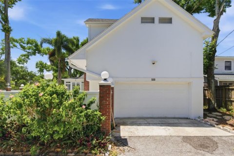 Villa ou maison à louer à Saint Petersburg, Floride: 4 chambres, 271.27 m2 № 2117906 - photo 28