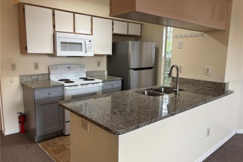 Condo in Kissimmee, Florida, 3 bedrooms  № 1844940 - photo 19