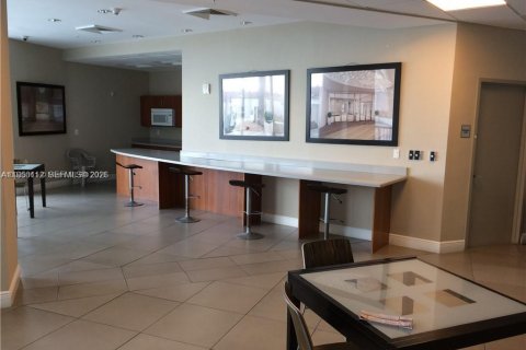 Купить кондоминиум в Майами, Флорида 1 спальня, 73.49м2, № 2008661 - фото 14