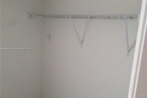 Купить кондоминиум в Майами, Флорида 1 спальня, 73.49м2, № 2008661 - фото 12