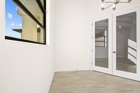 Купить виллу или дом в Порт-Шарлотт, Флорида 10 комнат, 195.09м2, № 417999 - фото 28