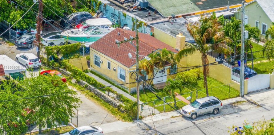 Immobilier commercial à Miami, Floride № 1871750