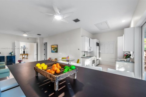 Купить виллу или дом в Ки-Ларго, Флорида 8 спален, 831.38м2, № 1985069 - фото 6