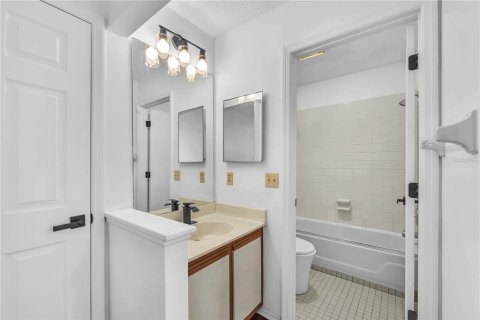 Condominio en venta en Tampa, Florida, 2 dormitorios, 110.09 m2 № 2238110 - foto 18