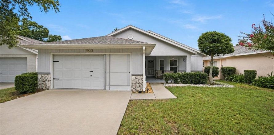 Villa ou maison à Ocala, Floride 2 chambres, 174.75 m2 № 2280589