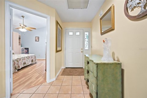 Villa ou maison à vendre à Ocala, Floride: 2 chambres, 174.75 m2 № 2280589 - photo 9