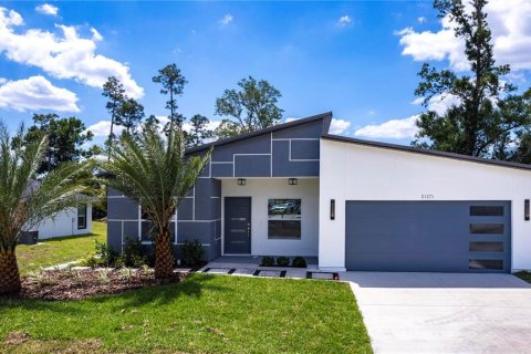House in Punta Gorda, Florida 5 bedrooms, 213.21 sq.m. № 1800225 - photo 1