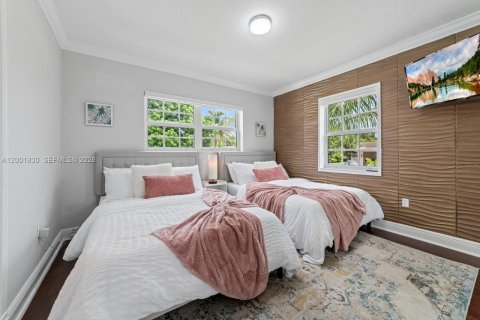 Villa ou maison à vendre à Miami Gardens, Floride: 5 chambres, 213.3 m2 № 2065918 - photo 21