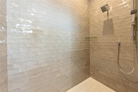 Casa en venta en Anna Maria, Florida, 4 dormitorios, 203.08 m2 № 2208553 - foto 24