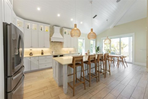 Casa en venta en Anna Maria, Florida, 4 dormitorios, 203.08 m2 № 2208553 - foto 10