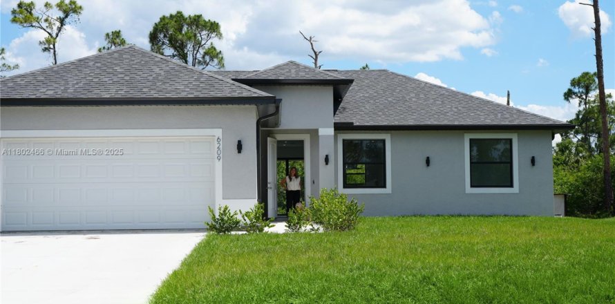 House in LaBelle, Florida 4 bedrooms, 150.13 sq.m. № 1865138