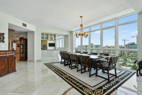 Copropriété à vendre à Lauderdale-by-the-Sea, Floride: 3 chambres, 302.3 m2 № 2342985 - photo 10