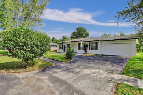 Casa en alquiler en Plantation, Florida, 4 dormitorios, 194.17 m2 № 2027565 - foto 21