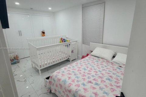 Купить виллу или дом в Майами, Флорида 3 спальни, 105.35м2, № 1964435 - фото 9