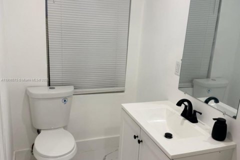 Купить виллу или дом в Майами, Флорида 3 спальни, 105.35м2, № 1964435 - фото 7