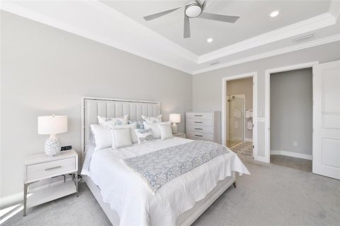 House in Sarasota, Florida 3 bedrooms, 225.47 sq.m. № 2411459 - photo 23