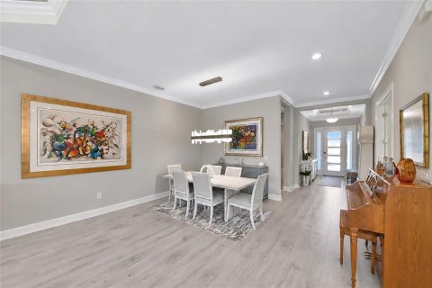 House in Sarasota, Florida 3 bedrooms, 225.47 sq.m. № 2411459 - photo 7
