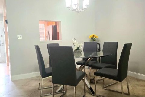 Купить кондоминиум в Коконат Крик, Флорида 3 комнаты, 107.4м2, № 2085299 - фото 10
