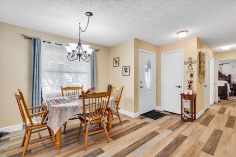 House in Spring Hill, Florida 2 bedrooms, 104.79 sq.m. № 1858444 - photo 6