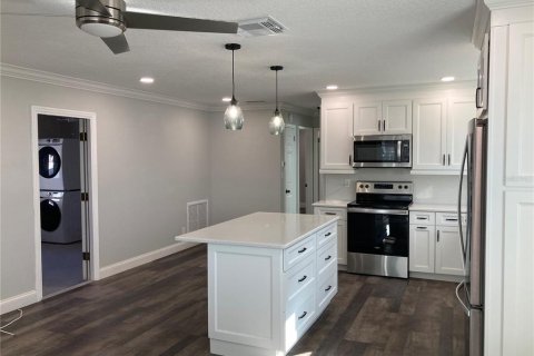 Villa ou maison à louer à Saint Petersburg, Floride: 2 chambres, 91.97 m2 № 1844752 - photo 7