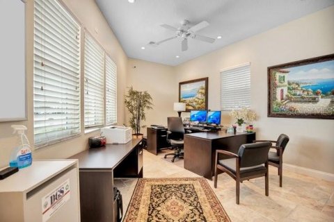Commercial property in New Smyrna Beach, Florida 133.78 sq.m. № 2393463 - photo 21
