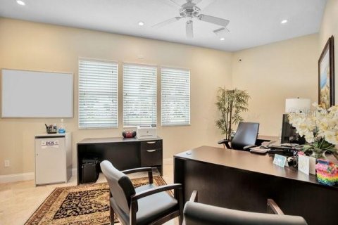 Commercial property in New Smyrna Beach, Florida 133.78 sq.m. № 2393463 - photo 20