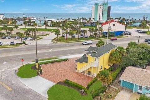 Commercial property in New Smyrna Beach, Florida 133.78 sq.m. № 2393463 - photo 5