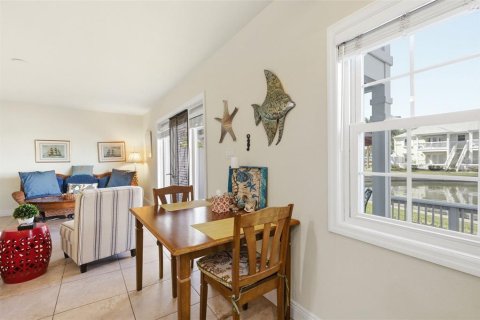 Copropriété à louer à Saint Petersburg, Floride: 2 chambres, 66.89 m2 № 2233654 - photo 7