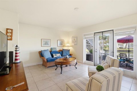 Copropriété à louer à Saint Petersburg, Floride: 2 chambres, 66.89 m2 № 2233654 - photo 2