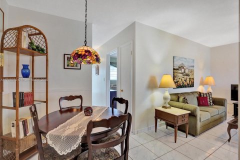 Condominio en venta en North Miami Beach, Florida, 1 dormitorio, 63.92 m2 № 1984981 - foto 7