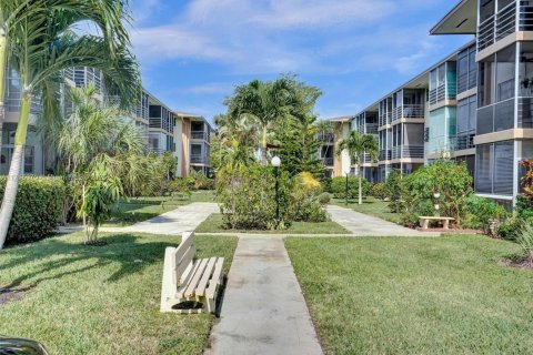 Condominio en venta en North Miami Beach, Florida, 1 dormitorio, 63.92 m2 № 1984981 - foto 22