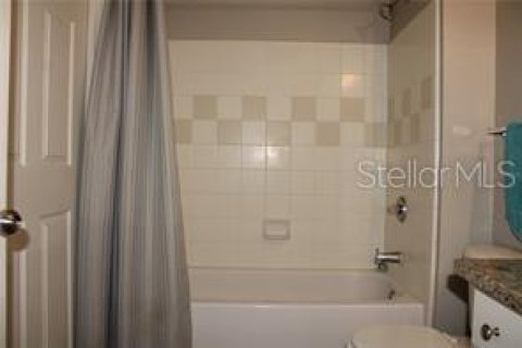 Condominio en alquiler en Sarasota, Florida, 3 dormitorios, 122.72 m2 № 1751714 - foto 22