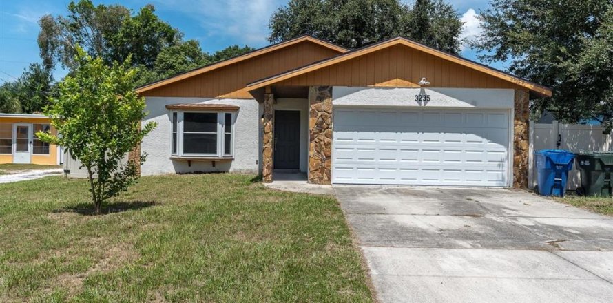 Casa en Largo, Florida 3 dormitorios, 112.13 m2 № 1907366
