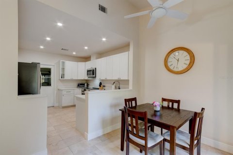 Condo in Port Orange, Florida, 3 bedrooms  № 1614991 - photo 19