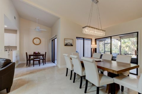 Condo in Port Orange, Florida, 3 bedrooms  № 1614991 - photo 17