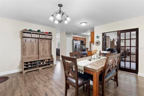 Casa en venta en DeLand, Florida, 3 dormitorios, 197.32 m2 № 1717777 - foto 6