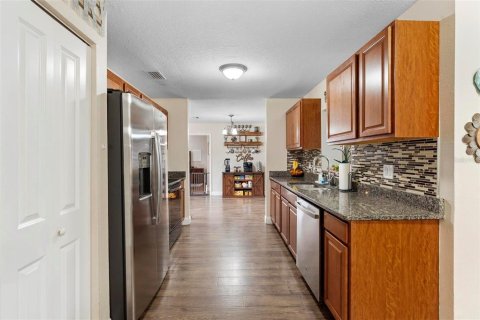 Casa en venta en DeLand, Florida, 3 dormitorios, 197.32 m2 № 1717777 - foto 8