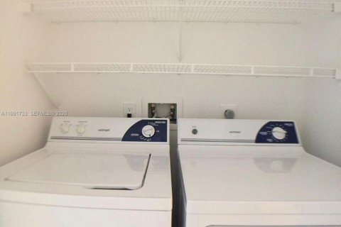 Condominio en alquiler en Delray Beach, Florida, 1 dormitorio, 62.43 m2 № 2052682 - foto 6