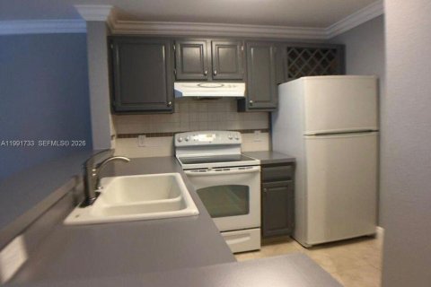 Condominio en alquiler en Delray Beach, Florida, 1 dormitorio, 62.43 m2 № 2052682 - foto 2