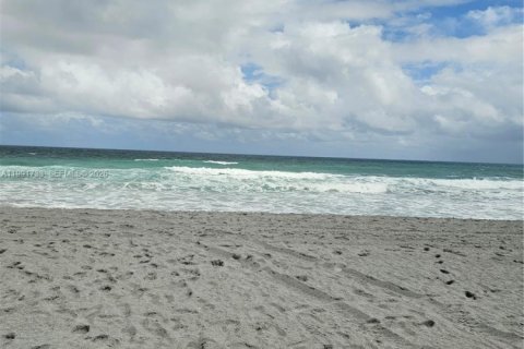 Condominio en alquiler en Delray Beach, Florida, 1 dormitorio, 62.43 m2 № 2052682 - foto 15
