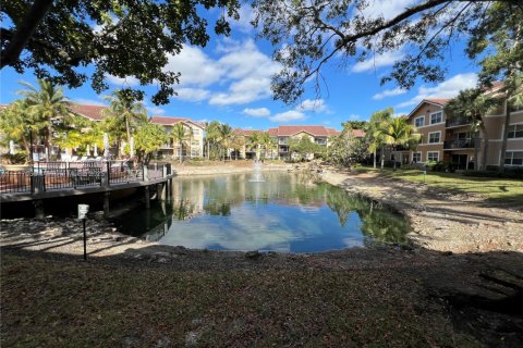 Condominio en venta en Coral Springs, Florida, 3 dormitorios, 108.32 m2 № 1859923 - foto 17