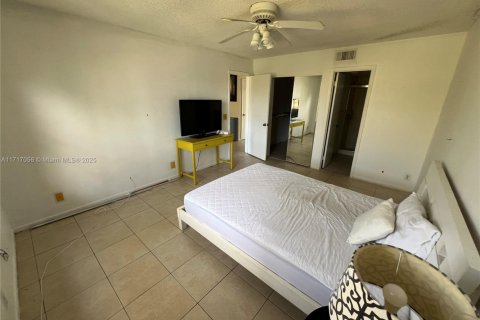 Condominio en venta en Coral Springs, Florida, 3 dormitorios, 108.32 m2 № 1859923 - foto 7