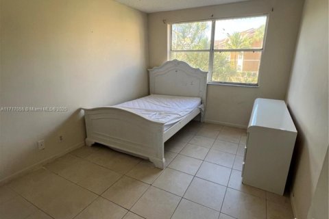 Condominio en venta en Coral Springs, Florida, 3 dormitorios, 108.32 m2 № 1859923 - foto 6