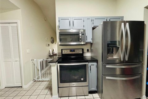 Casa en venta en Deltona, Florida, 4 dormitorios, 171.59 m2 № 1894322 - foto 10
