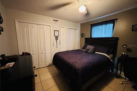 Casa en venta en Deltona, Florida, 4 dormitorios, 171.59 m2 № 1894322 - foto 16