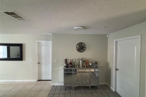Casa en venta en Deltona, Florida, 4 dormitorios, 171.59 m2 № 1894322 - foto 5