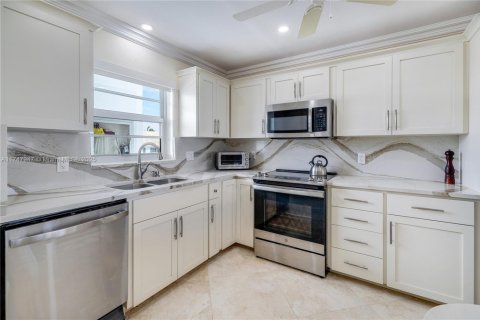 Copropriété à vendre à Fort Lauderdale, Floride: 2 chambres, 134.71 m2 № 1939863 - photo 6